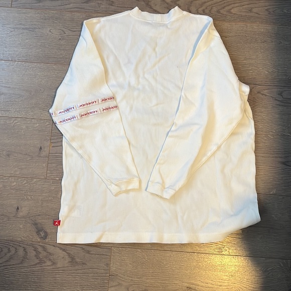 Vintage Jordan Shirt - Picture 3 of 3